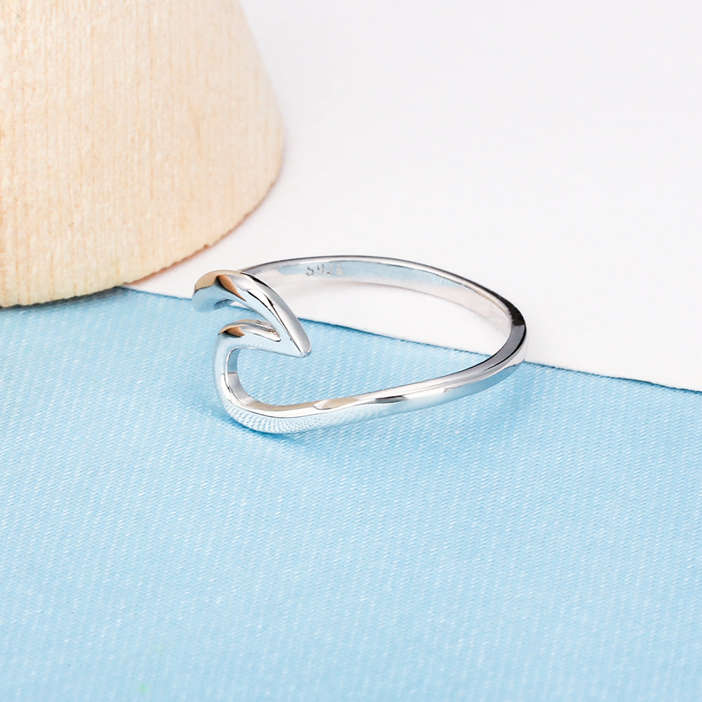 Fashion Wave 925 Sterling Silver Ring