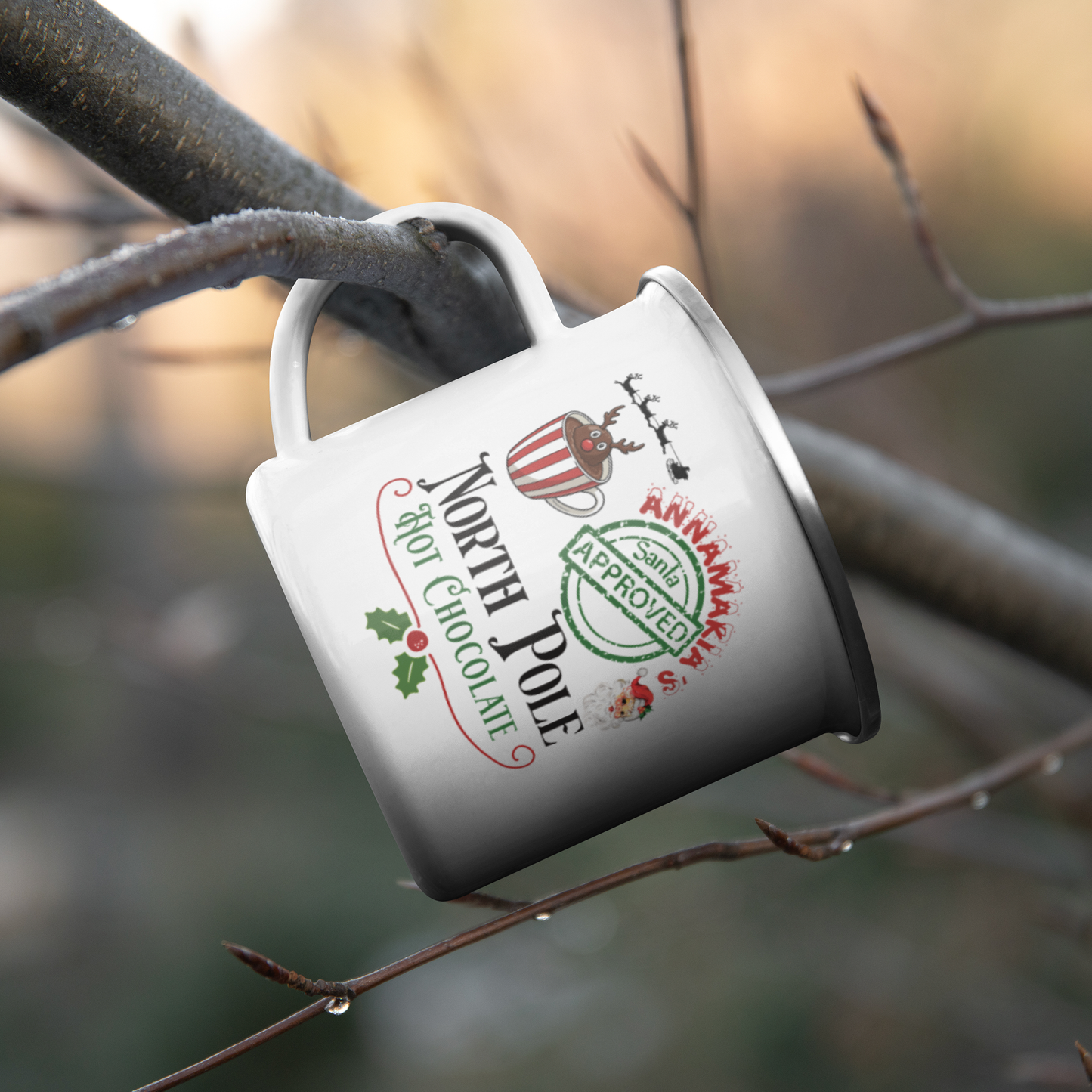 Christmas_Enamel_Mug_Hot_Chocolate_perso_CampingMugLifestyleHanginBranch_Mockup.png